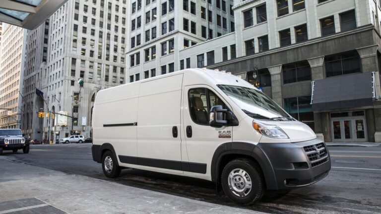 2013-361527-2014-ram-promaster-07-2-20131.jpg