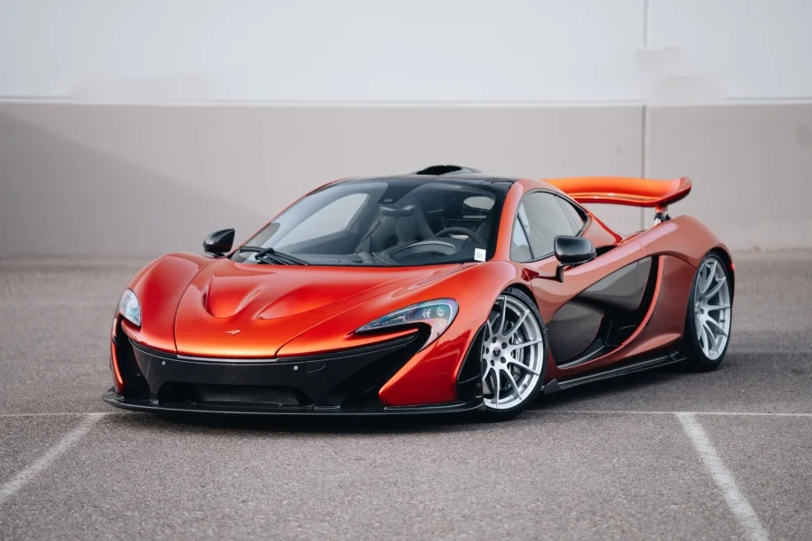 2015-mclaren-p1-2199991-478016918-1.webp.webp
