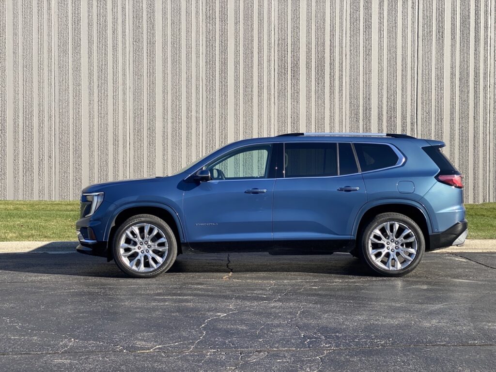 2024-gmc-acadia_100953581_h.jpg