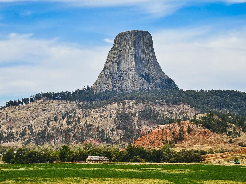 Devils-Tower-National-Monument-3.jpg