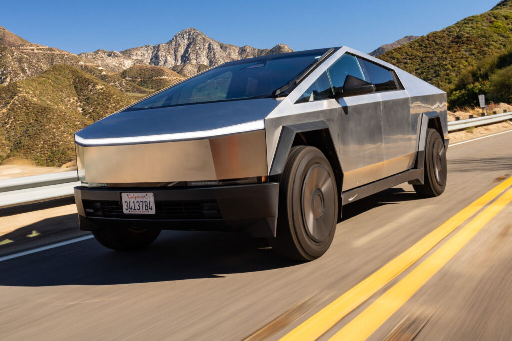 tesla-cybertruck-review-2024-01-front-tracking.jpg