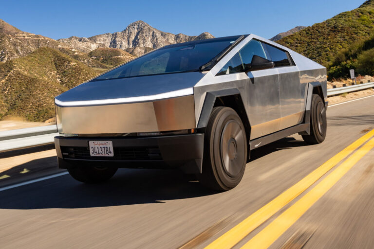 tesla-cybertruck-review-2024-01-front-tracking.jpg