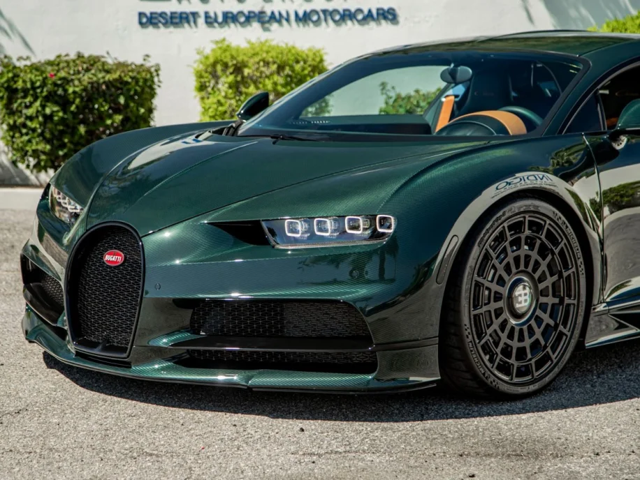 2018-bugatti-chiron-0-100884264.webp.webp