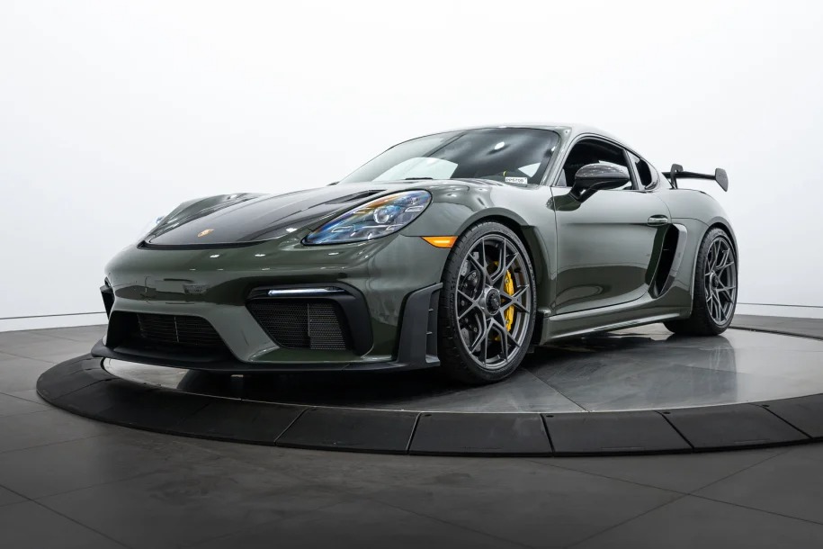 2024-porsche-718-cayman-gt4-r-3.jpg