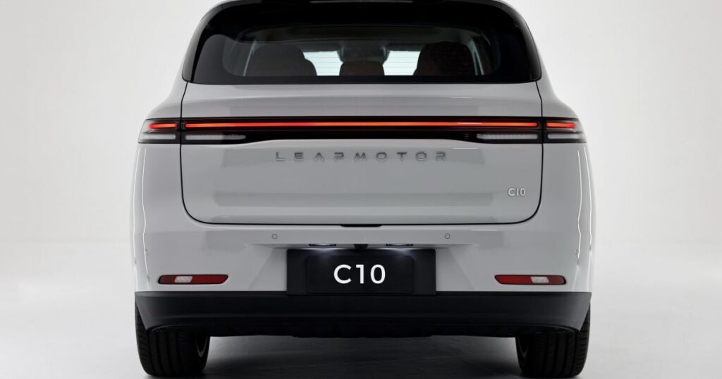2025-leapmotor-c10-8.jpg