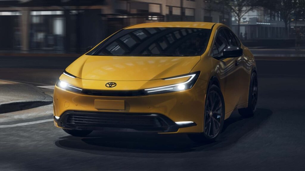 2025-toyota-prius.jpg