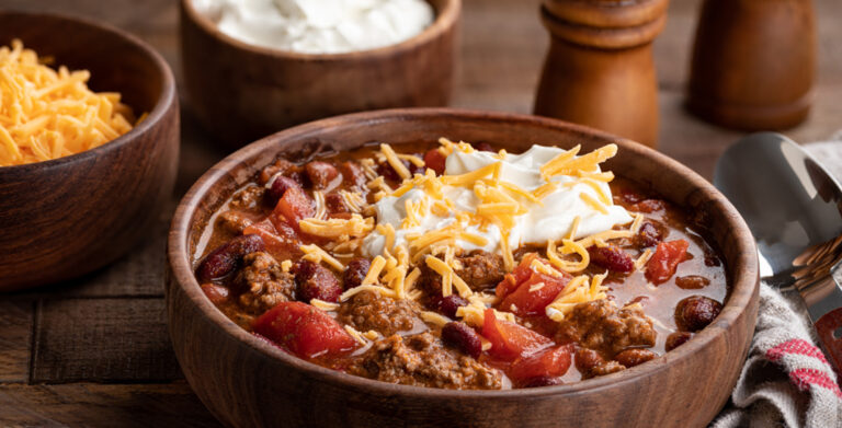 25-VASA-Blog-SlowCookerChili-Featured.jpg