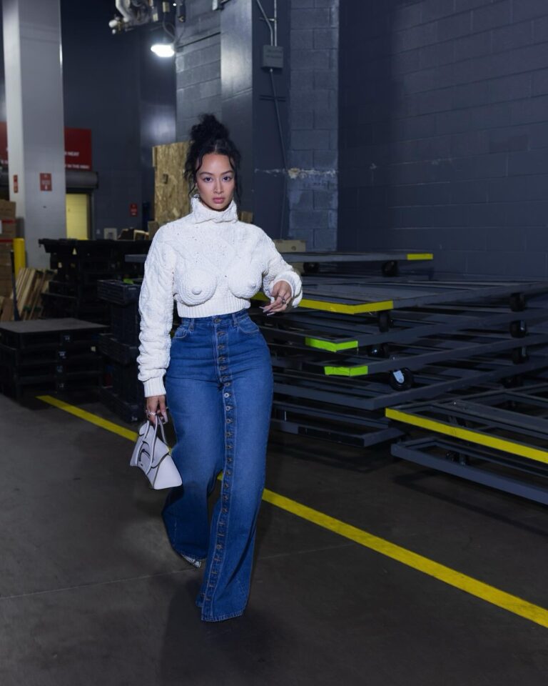 Most-Requested-Draya-Micheles-Basketball-Game-Jean-Paul-Gaultier-Nude-Sweater-and-Button-Jeans-.jpg