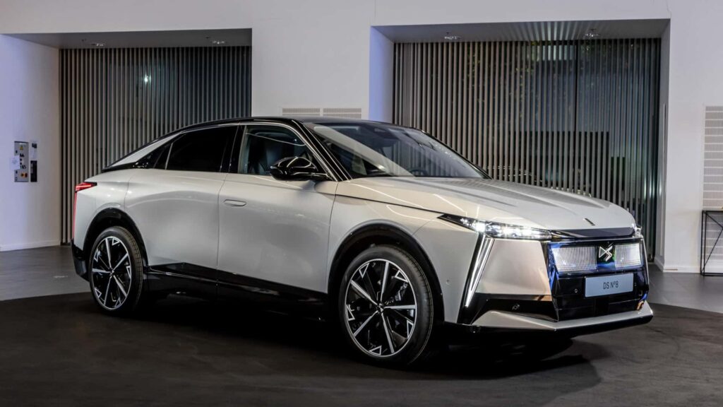 ds-ndeg8-2025.jpg