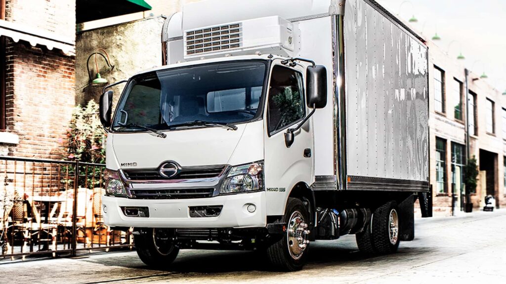 hino-motors-truck.jpg