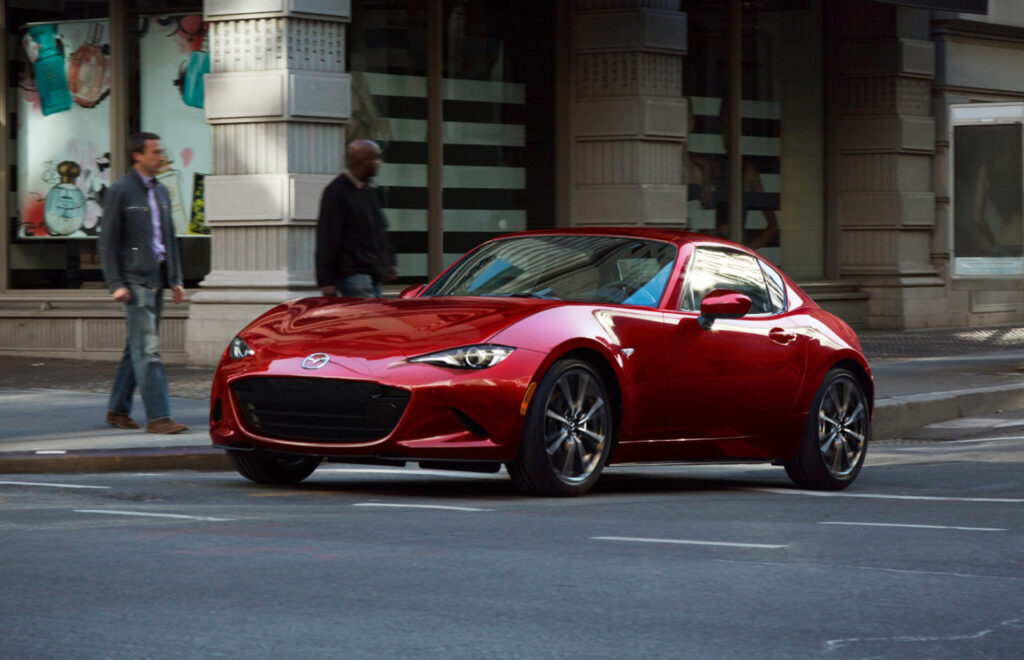mazda-mx-5-miata_100951674_h.jpg
