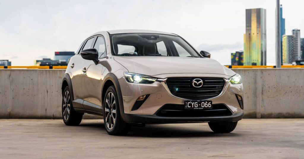 2024-Mazda-CX-3-G20-Evolve-HERO-16x9-3.jpg