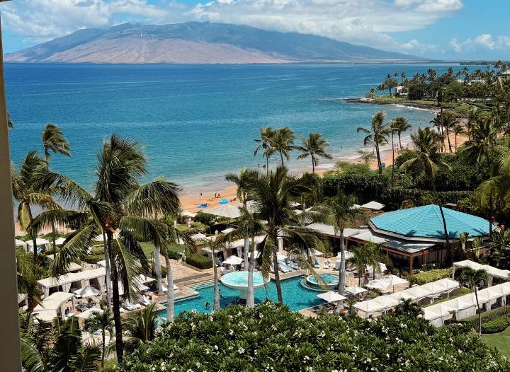 Four-Seasons-Resort-Maui-at-Wailea-Featured.jpg