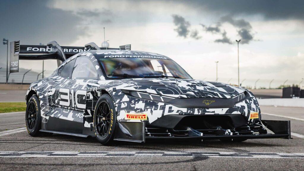 ford-super-mustang-mach-e.jpg