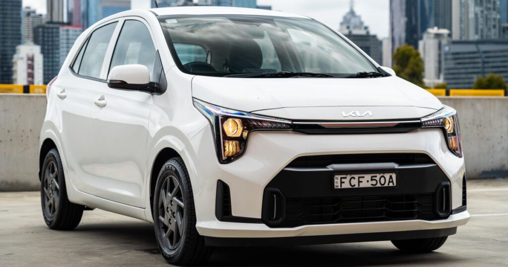 2024-02-2024-kia-picanto-sport-5mt-my2024-stills-1.jpg