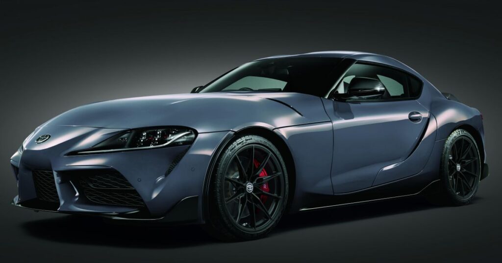 2024-11-2025-toyota-gr-supra-track-edition-00.jpg