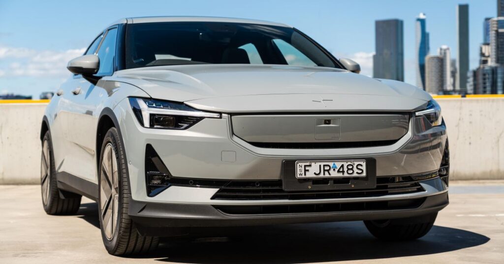 2025-01-2025-polestar-2-long-range-single-motor-my25-stills-10.jpg