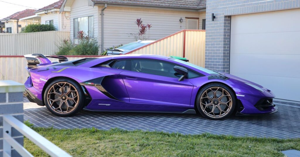 2025-06-lamborghini-aventador-svj-strike-force-alcova-nsw-police-1.jpg