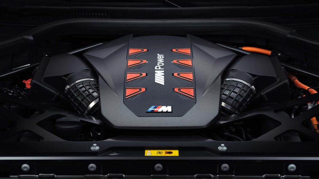 2026-bmw-xm-label-engine-bay.jpg