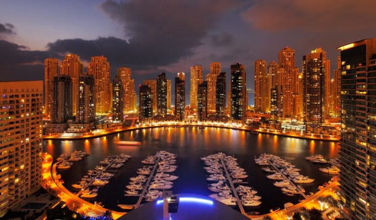 Dubai-Marina-at-night.jpg
