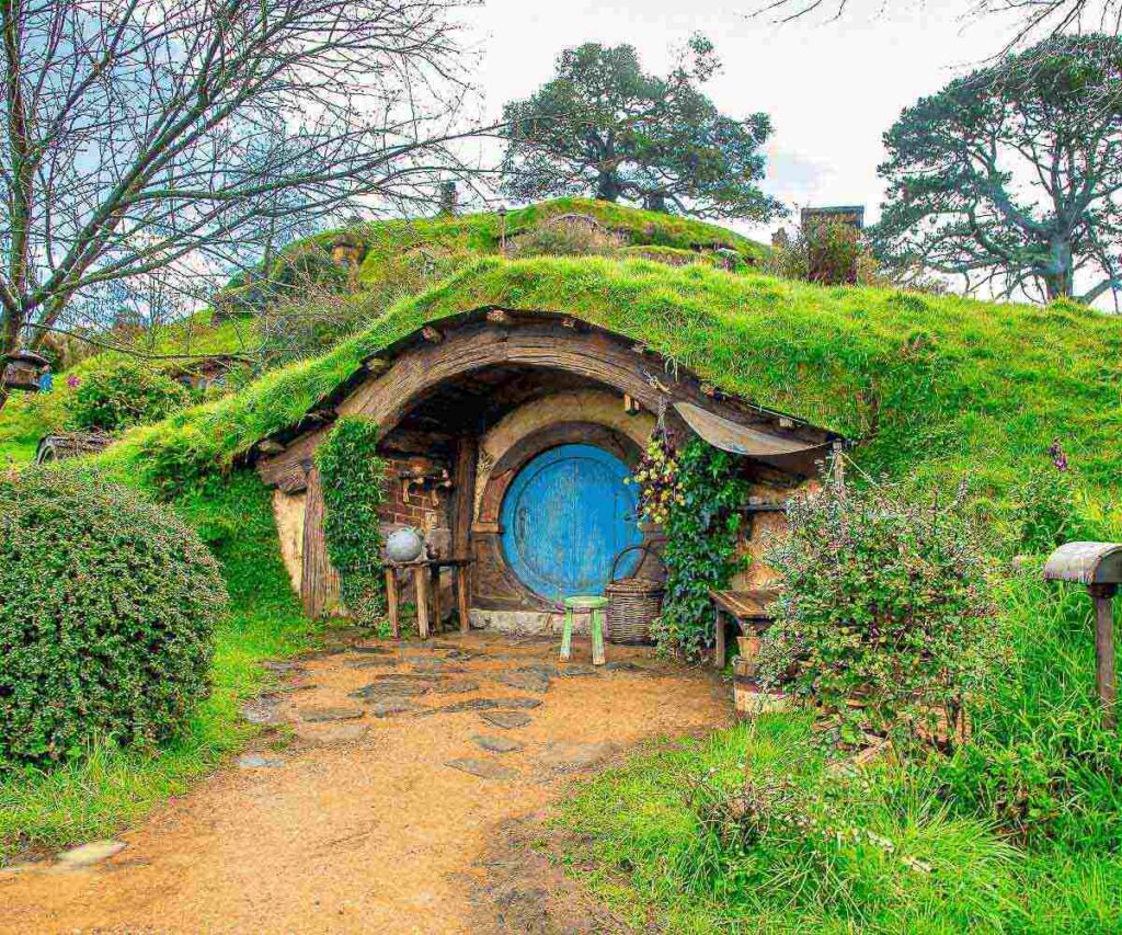 Hobbiton-2-1.jpg