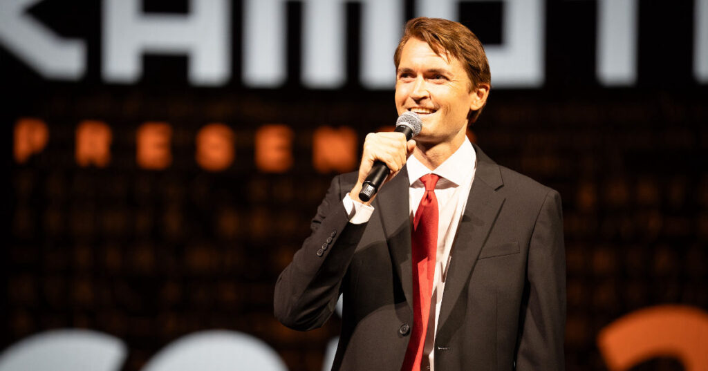 Silk-Road-founder-Ross-William-Ulbricht-gave-a-speech-about-the-principles-of-freedom-decentralizati.jpeg