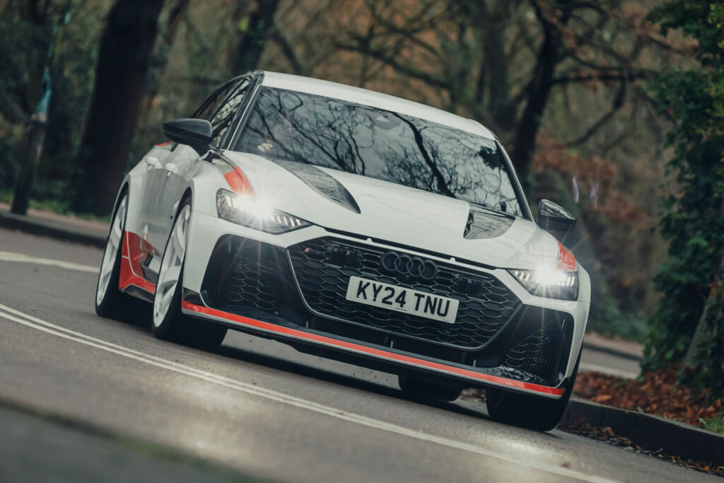 audi-rs6-gt-front-quarter-tracking_0.jpg