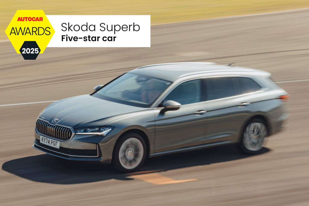 skoda_superb_0.jpg