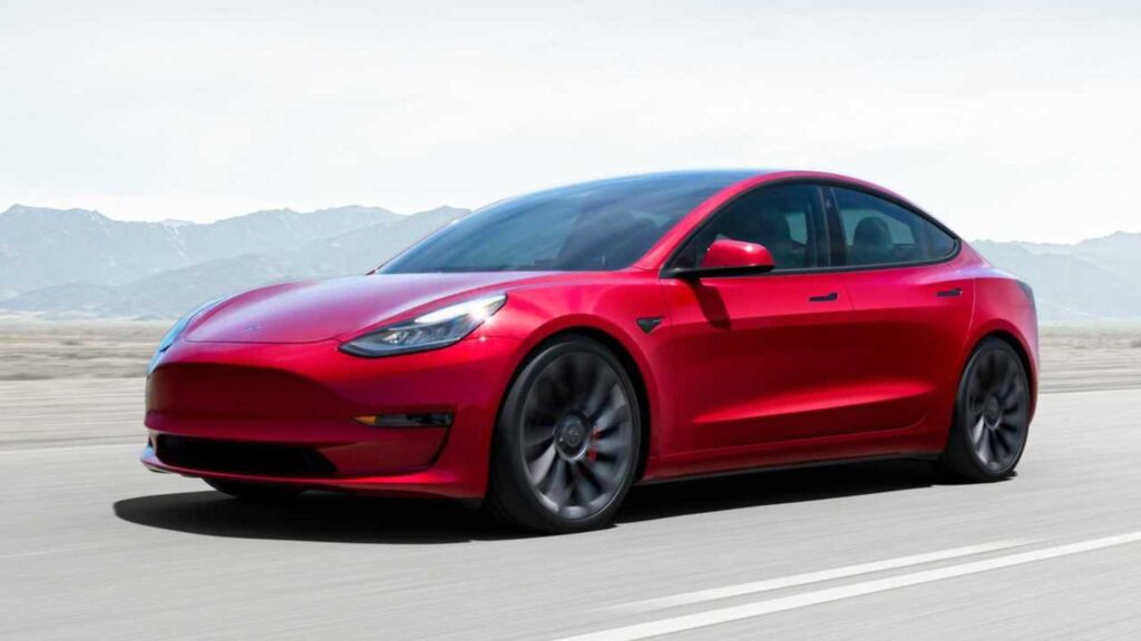 tesla-model-3-2022.jpg