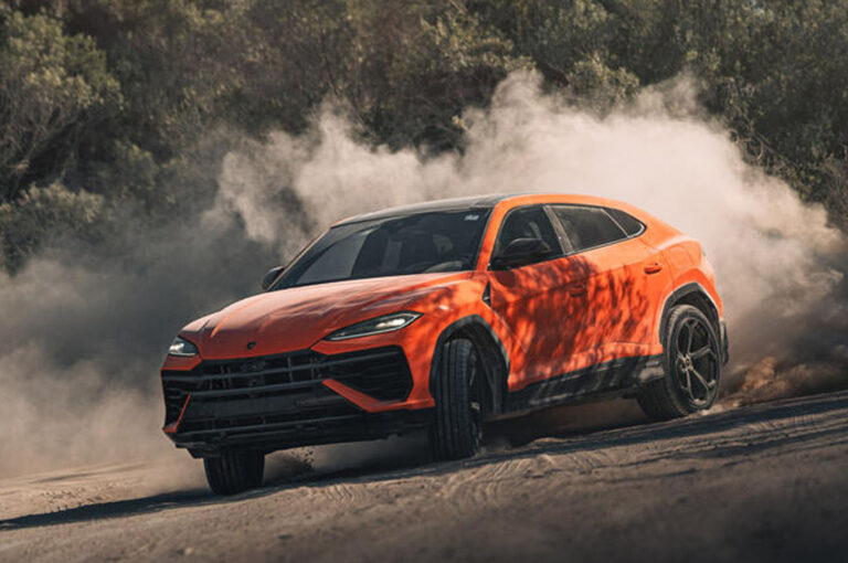 14-lamborghini-urus-se-2024-review-front-cornering-off-road.jpg