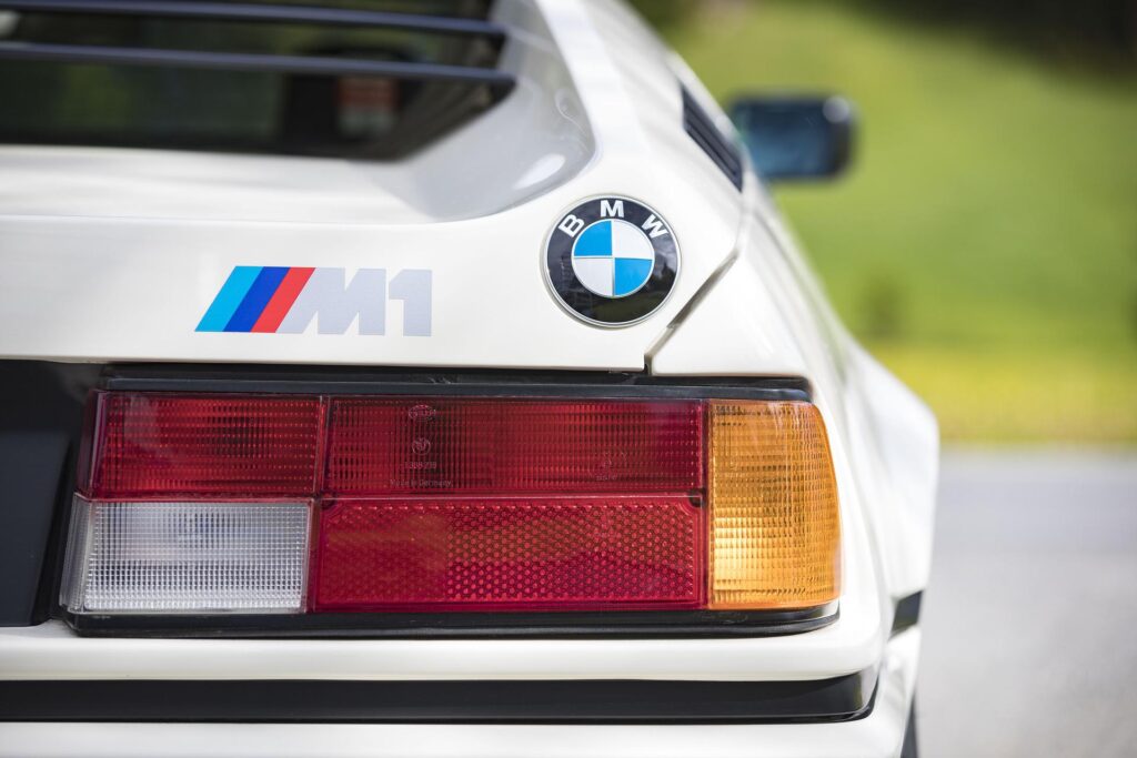 1980-BMW-M1-White-56.jpg