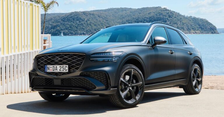 2025-03-2025-genesis-gv70-35t-signature-sport-review-7.jpg