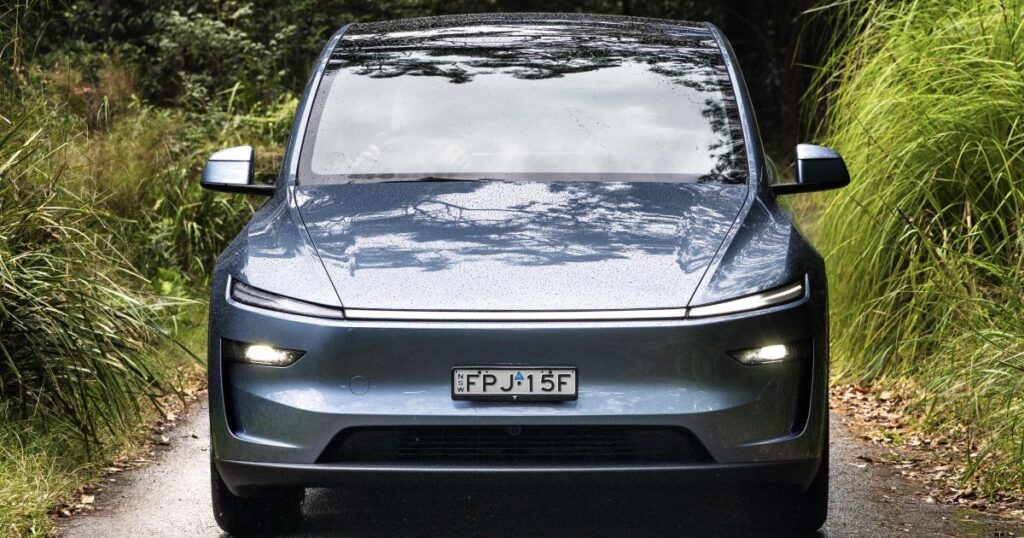 2025-05-2025-tesla-model-y-rwd-21.jpg