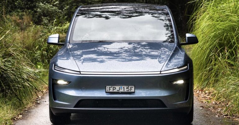 2025-05-2025-tesla-model-y-rwd-21.jpg