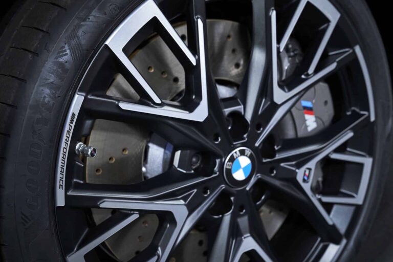 2025-bmw-1-series-m-performance-parts-08.jpg