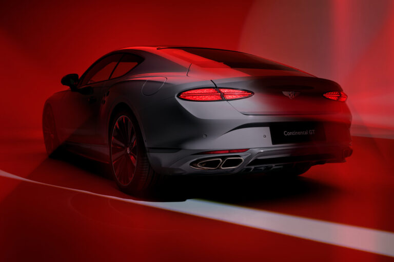 Akrapovic-exhaust-3-scaled.jpg