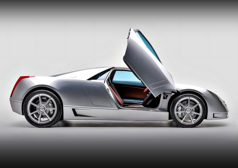 Cadillac-Cien.jpg
