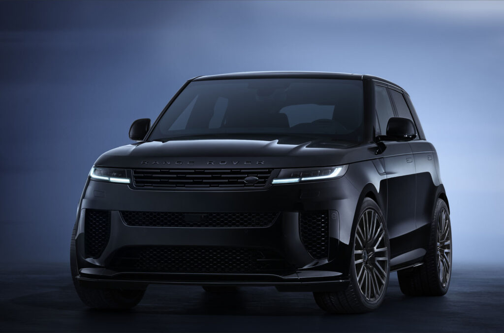 ange-rover-sport-sv-black-front-34.jpg